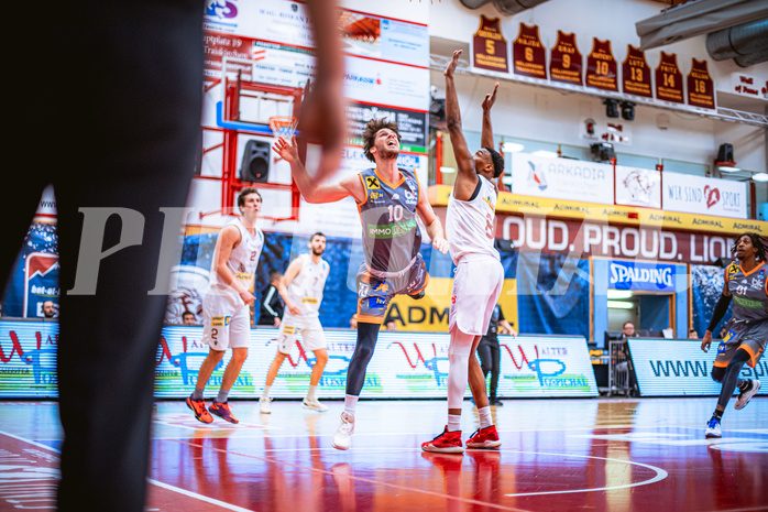 Basketball Basketball Superliga 2021/22, 4. Qualifikationsrunde Traiskirchen Lions vs. Klosterneuburg Dukes