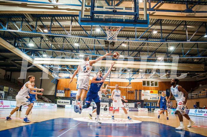 Basketball, bet-at-home Basketball Superliga 2020/21, Grunddurchgang, 11. Runde, Oberwart Gunners, Vienna D.C. Timberwolves, Philipp D’Angelo (9)