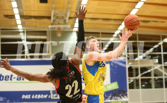 Basketball Superliga 2021/22, Grunddurchgang 7.Runde SKN St.Pölten vs. Flyers Wels


