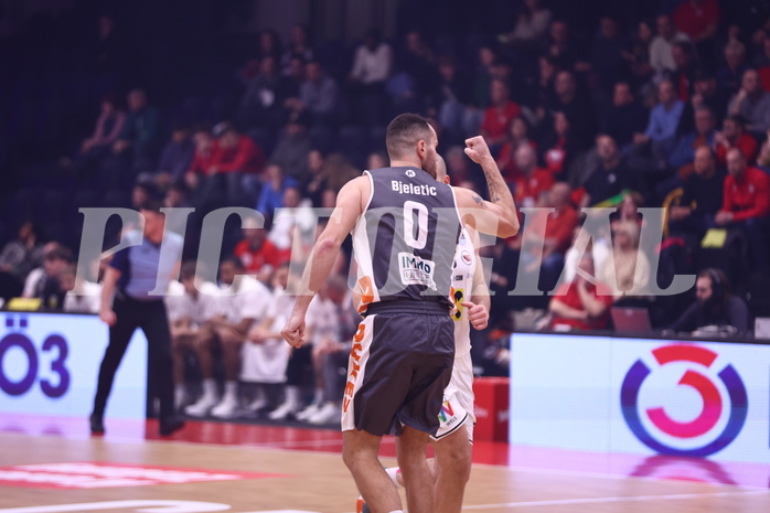 19.01.2025, Graz, Raiffeisen Sportpark, Basketball Austria Cup 2025, Final Four, Finale, Flyer Wels vs. Klosterneuburg Dukes, 19.01.2025, Graz, Raiffeisen Sportpark, Basketball Austria Cup 2025, Final Four, Finale, Flyer Wels vs. Klosterneuburg Dukes,