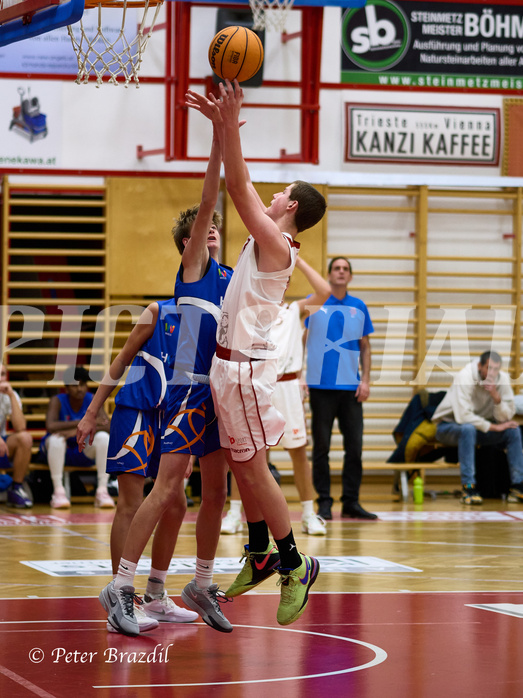 Basketball Superliga 2024/25, SLMU16 Traiskirchen Lionesses vs. FCN Baskets Wels


