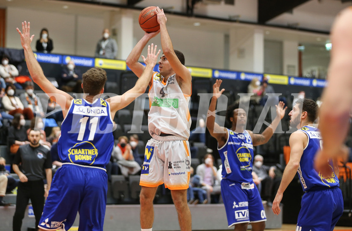 Basketball Superliga 2021/22, Grunddurchgang 6.Runde Klosterneuburg Dukes vs. Gmunden Swans


