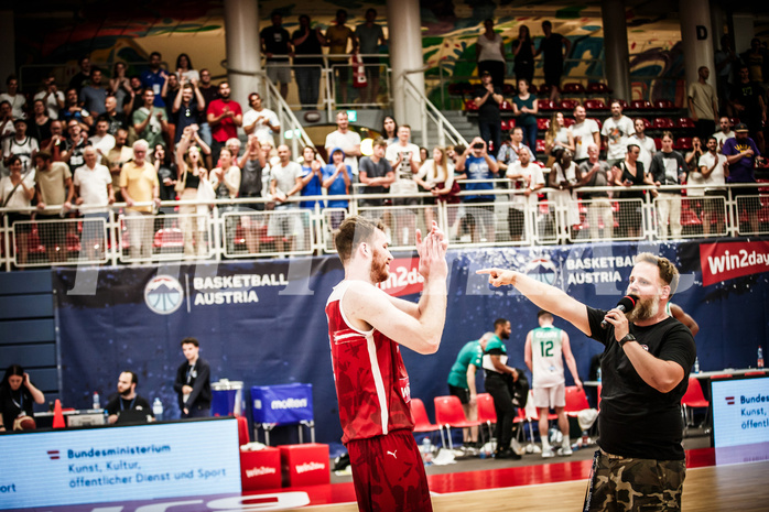 Basketball, FIBA EuroBasket 2025 Qualifiers , , AUSTRIA, IRELAND, Rafael Dobler (Speaker), Jakob PÖLTL (12)