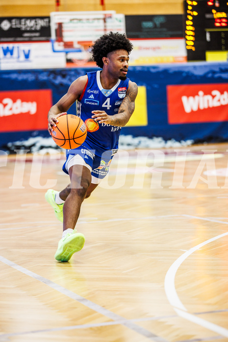 Basketball, Win2Day Superliga 2024/25, 2. Platzierungsrunde, Traiskirchen Lions, Oberwart Gunners, Caleb Fields (4)