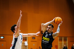 Basketball, Basketball Zweite Liga 2024/25, Grunddurchgang 11.Runde, Vienna Timberwolves, Mattersburg Rocks, Philipp D'Angelo (9), Petar Zivkovic (8)