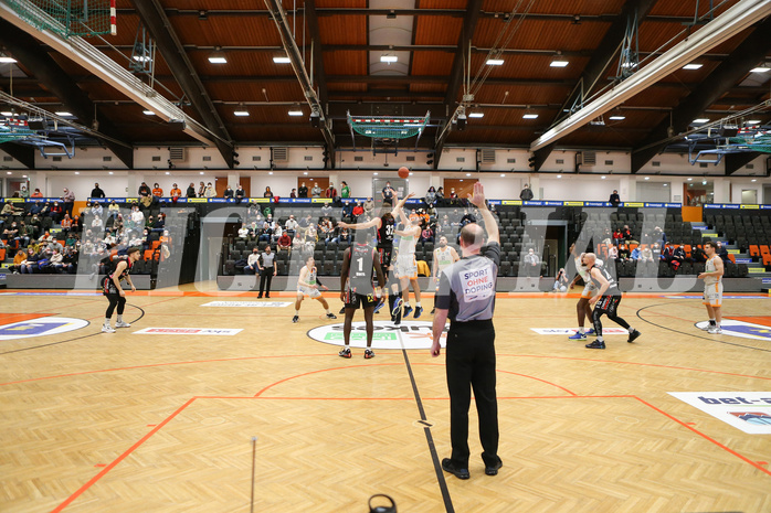 Basketball Superliga 2021/22, Grunddurchgang 17.Runde Klosterneuburg Dukes vs. Flyers Wels


