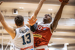 Basketball, Win2Day Superliga 2022/23, Grunddurchgang 15.Runde, Vienna Timberwolves, Arkadia Traiskirchen Lions, Davon Clare (0)