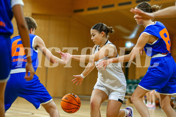 17.11.2024 Österreichischer Basketballverband 2024/25, SLWU19, Basket Flames UNION vs. BBU Salzburg