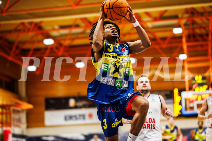 Basketball, win2day Basketball Superliga 2023/224, Grunddurchgang Runde 21, BBC Nord Dragonz, UBSC Graz, Zachery Deshon Cooks (3)