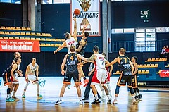 Basketball, Win2Day Superliga 2022/23, Grunddurchgang 3.Runde, BC GGMT Vienna, CITIES Panthers Fürstenfeld, Jozo Rados (3), Jaylen Butz (12)
