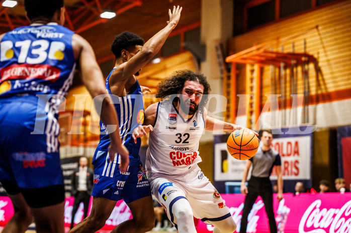 Basketball, win2day Basketball Superliga 2024/25, Grunddurchgang Runde 9, BBC Nord Dragonz, Oberwart Gunners, Sead Hadzifejzovic (32)