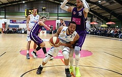 Basketball CUP 2017/18, Achtelfinale D.C. Timberwolves vs. Oberwart Gunners


