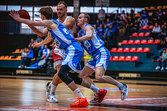 Basketball, Win2Day Superliga 2022/23, 8. Platzierungsrunde, BC Vienna, Oberwart Gunners, Enis Murati (44), Sebastian Käferle (7)