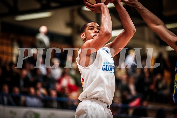 Basketball, ABL 2017/18, Grunddurchgang 31.Runde, Oberwart Gunners, Gmunden Swans, Gregg Denzel (9)