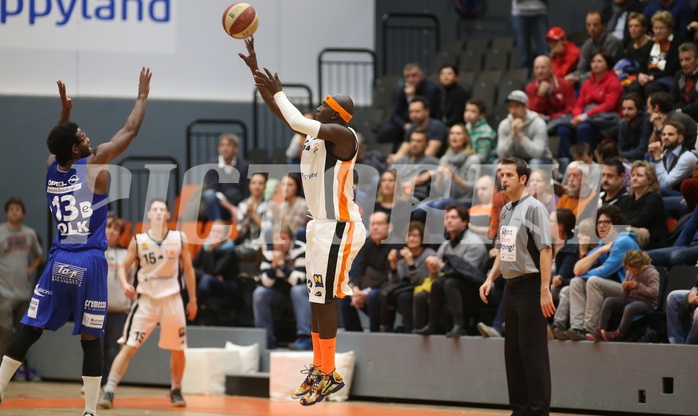 Basketball ABL 2015/16 Grunddurchgang 14.Runde BK Dukes Klosterneuburg vs. Oberwart Gunners


