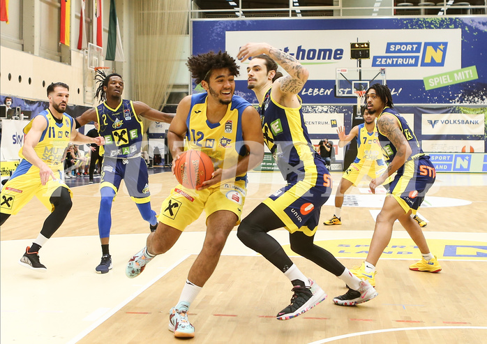 Basketball Superliga 2021/22, 7.Plazierungsrunde SKN St.Pölten vs. UBSC Graz


