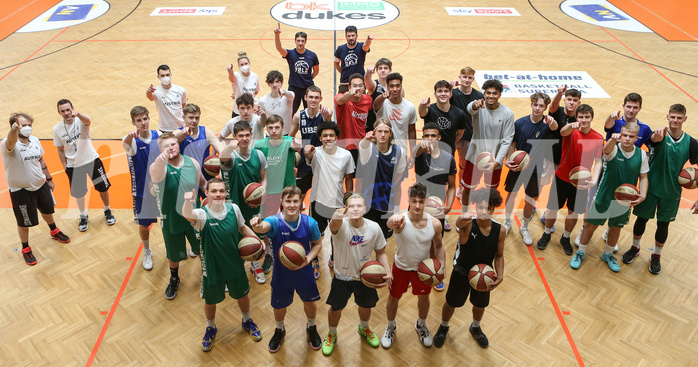 Basketball Nationalteamsichtung 2021,  mu18. 


