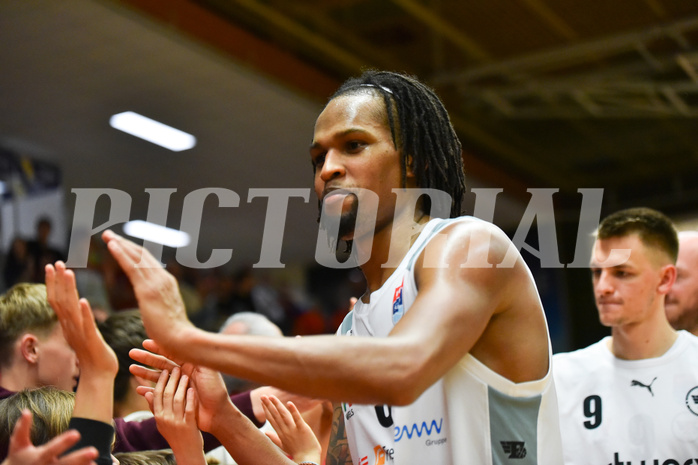 Win2Day Basketball Superliga 2022/23, Playoff,Viertelfinale Spiel 5, Flyers Wels vs SKN St. Pölten