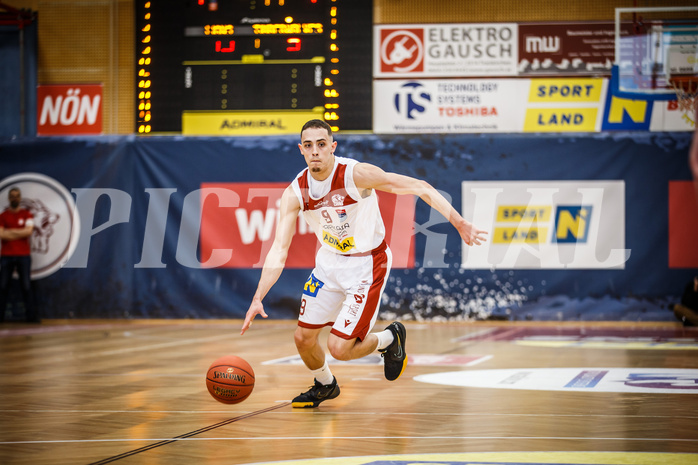 Basketball, win2day Basketball Superliga 2022/23, 10. Qualifikationsrunde, Traiskirchen Lions, Vienna D.C. Timberwolves, Lukas Hahn (9)