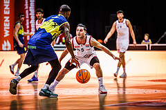 Basketball, Win2Day Superliga 2024/25, Grunddurchgang 2.Runde, BC Vienna, UBSC Graz, Jeremy Smith (4), Mustafa Hassan Zadeh (5)