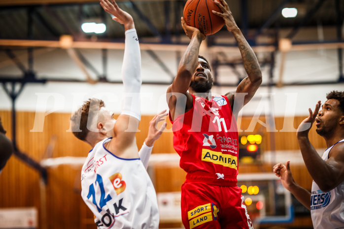 Basketball, Basketball Austria Cup 2021/22, Achtelfinale, Oberwart Gunners, Traiskirchen Lions, 