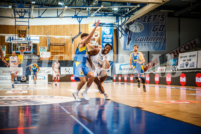 Basketball, bet-at-home Basketball Superliga 2020/21, Viertelfinale Spiel 1, Oberwart Gunners, SKN St. Pölten, Quincy Diggs (13)