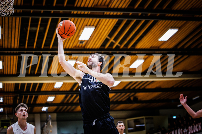 Basketball, Basketball Zweite Liga 2022/23, Grunddurchgang 1.Runde, Mattersburg Rocks, Basket Flames, Evan Frank (50)