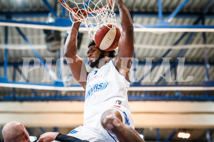 Basketball, bet-at-home Basketball Superliga 2020/21, Grunddurchgang, 4. Runde, Oberwart Gunners, Raiffeisen Flyers Wels, Freddie McSwain Jr. (11)