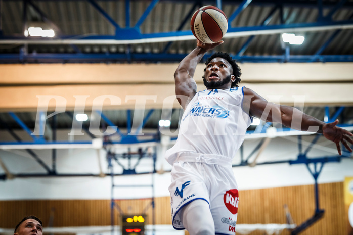Basketball, bet-at-home Basketball Superliga 2020/21, Grunddurchgang, 4. Runde, Oberwart Gunners, Raiffeisen Flyers Wels, Freddie McSwain Jr. (11)
