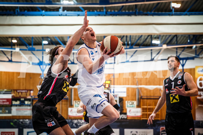 Basketball, bet-at-home Basketball Superliga 2020/21, Grunddurchgang, 4. Runde, Oberwart Gunners, Raiffeisen Flyers Wels, Sebastian Käferle (7)
