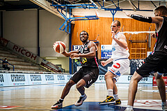 Basketball, bet-at-home Basketball Superliga 2020/21, Grunddurchgang, 4. Runde, Oberwart Gunners, Raiffeisen Flyers Wels, Austen Awosika (1)