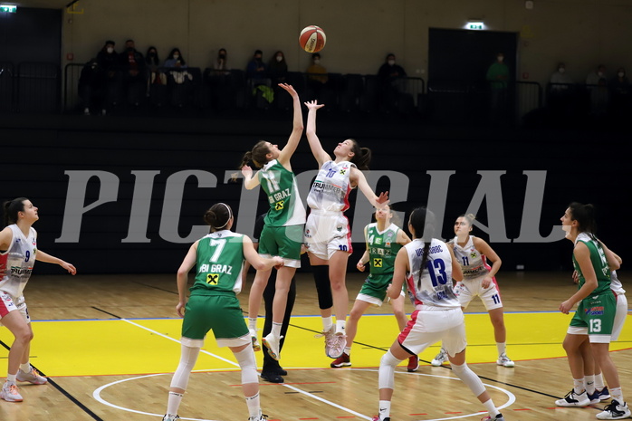 12.02.2022, Basketball Damen Superliga 2021/22, Grunddurchgang 8.Runde,  
UBSC-DBBC Graz vs. UBI Graz. 