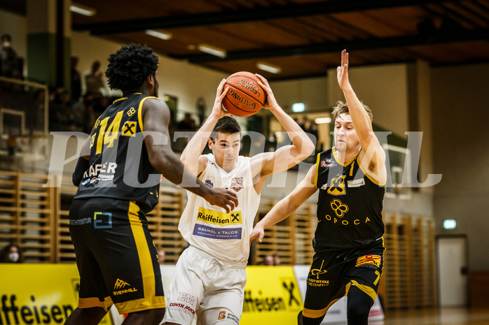 Basketball, Basketball Zweite Liga, Grunddurchgang 17.Runde, Mattersburg Rocks, Fürstenfeld Panthers, Ivan Begic (35)