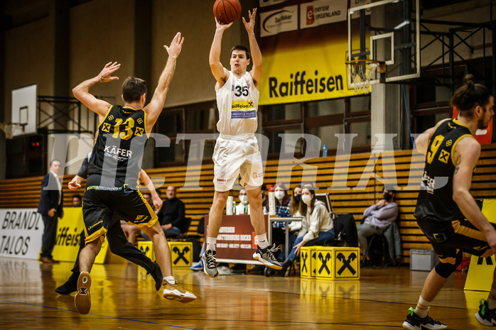 Basketball, Basketball Zweite Liga, Grunddurchgang 17.Runde, Mattersburg Rocks, Fürstenfeld Panthers, Ivan Begic (35)