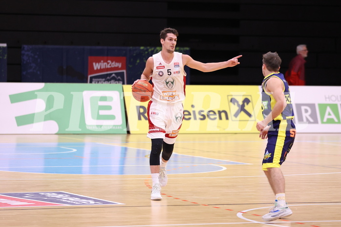 04.12.2022, Graz, Raiffeisen Sportpark Graz, Basketball Superliga 2022/23, Grunddurchgang, Runde 9, UBSC Raiffeisen Graz vs. BC GGMT Vienna 