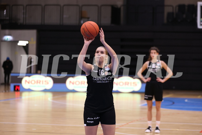 04.12.2022, Graz, Raiffeisen Sportpark, Basketball Damen Superliga 2022/23, Grunddurchgang 8.Runde, UBI Graz vs. Basket Flames,  