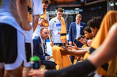 Basketball, Win2Day Superliga 2022/23, Playoff, Finale Spiel 4, BC Vienna, Gmunden Swans, Anton Mirolybov (Head Coach)