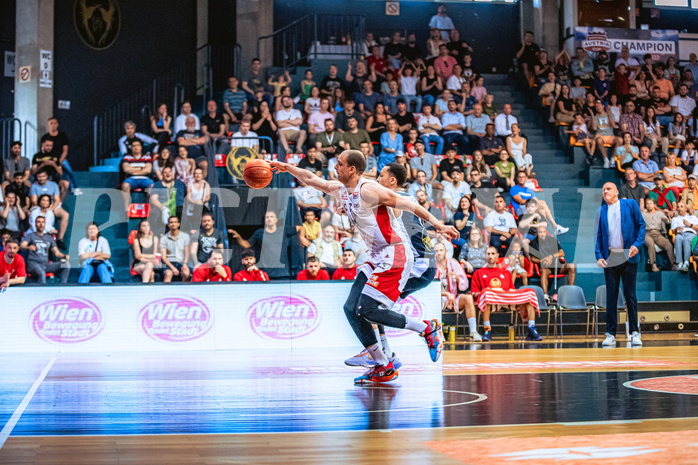 Basketball, Win2Day Superliga 2022/23, Playoff, Finale Spiel 4, BC Vienna, Gmunden Swans, Stefan Savic (13)