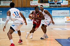 Basketball, ABL 2016/17, Grunddurchgang 19.Runde, Oberwart Gunners, BC Vienna, Anthony Clemmons (5), Derek Jackson Jr. (6)