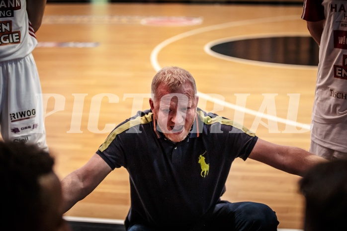 Basketball, ABL 2017/18, Grunddurchgang 36.Runde, BC Vienna, Oberwart Gunners, Luigi Gresta (Headcoach)