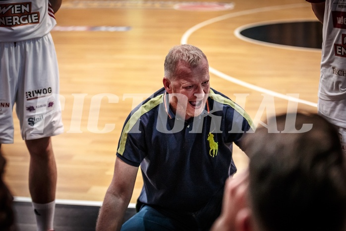 Basketball, ABL 2017/18, Grunddurchgang 36.Runde, BC Vienna, Oberwart Gunners, Luigi Gresta (Headcoach)