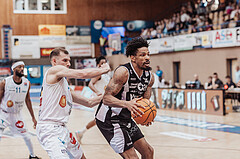 Basketball, Basketball Superliga 2023/24 , Qualifikationsrunde 10, Oberwart Gunners, Kapfenberg Bulls, Edi Patekar (9), Urald King (20)