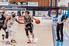 Basketball, Basketball Superliga 2023/24 , Qualifikationsrunde 10, Oberwart Gunners, Kapfenberg Bulls, Derrek Brooks (11), Miro Zapf (7)