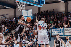 Basketball, Basketball Superliga 2023/24 , Qualifikationsrunde 10, Oberwart Gunners, Kapfenberg Bulls, Urald King (20), David Voetsch (9)