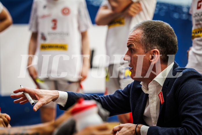 Basketball, win2day Basketball Superliga 2023/24, 10.Plazierungsrunde, Traiskirchen Lions, UBSC Graz, Radomir Mijanovic (Head Coach)