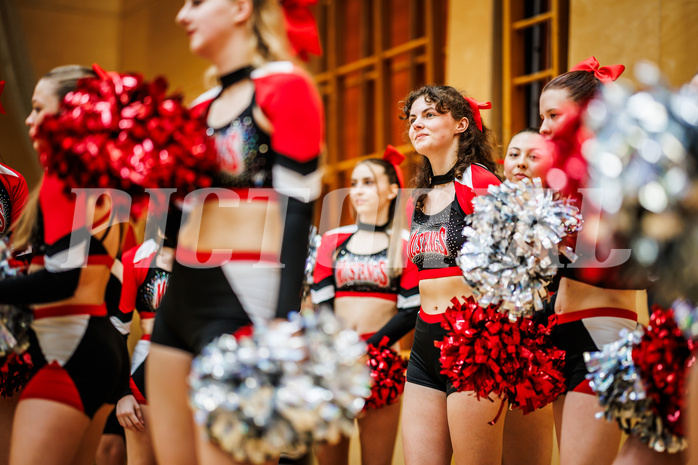 Basketball, Basketball Zweite Liga 2023/24, Playoff, Finale Spiel 1, Mistelbach Mustangs, Union Deutsch Wagram Aligators, feature, cheerleader