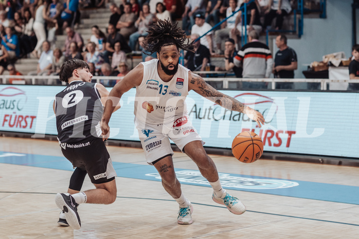 Basketball, Basketball Superliga 2023/24 , Qualifikationsrunde 10, Oberwart Gunners, Kapfenberg Bulls, Yves Hoeger (2), Kris Monroe (13)