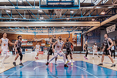 Basketball, Basketball Superliga 2023/24 , Qualifikationsrunde 10, Oberwart Gunners, Kapfenberg Bulls, Edi Patekar (9), Yves Hoeger (2), Nemanja Krstic (22), ow14#, Reudale Shamaar Williams (3), Noah Baumann (4)