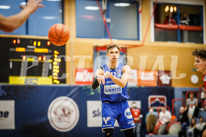 Basketball, bet-at-home Basketball Superliga 2021/22, Grunddurchgang 1.Runde, Traiskirchen Lions, Oberwart Gunners, Jonathan Knessl (12)