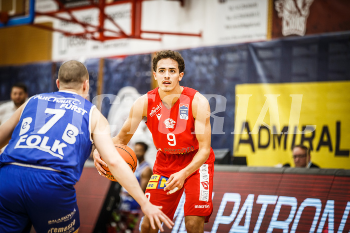 Basketball, bet-at-home Basketball Superliga 2021/22, Grunddurchgang 1.Runde, Traiskirchen Lions, Oberwart Gunners, Lukas Hahn (9)